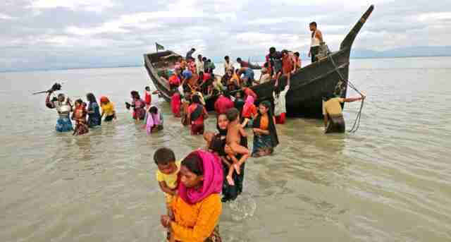 মিয়ানমার বার্মা উখিয়া Rohingya Refugee people Ethnic group Myanmar stateless Rakhine রাখাইন রোহিঙ্গা শরণার্থী জনগণ সংকট মিয়ানমার উচ্ছেদ বাস্ত্যুচ্যুত ক্যাম্প উখিয়া নাগরিক