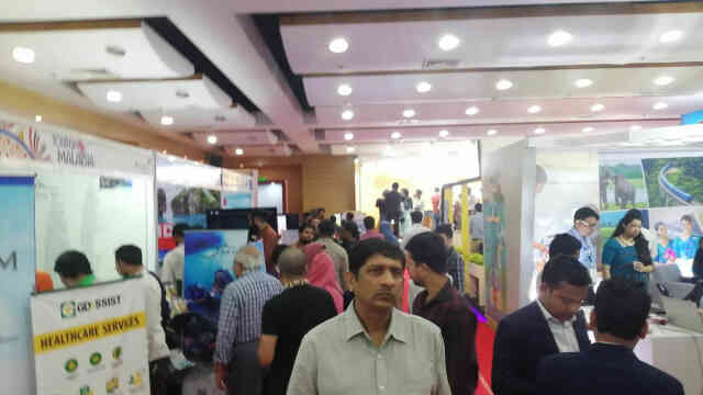 dhaka travel mart ঢাকা ট্রাভেল মার্ট Tourism Fair Cox’s Bazar beachfront Sea Beach সমুদ্র সৈকত কক্সবাজার Tourism ভ্রমণ পর্যটন ট্রাভেল ট্যুরিজম Bangladesh Parjatan Corporation ট্যুরিজম ফেয়ার mela