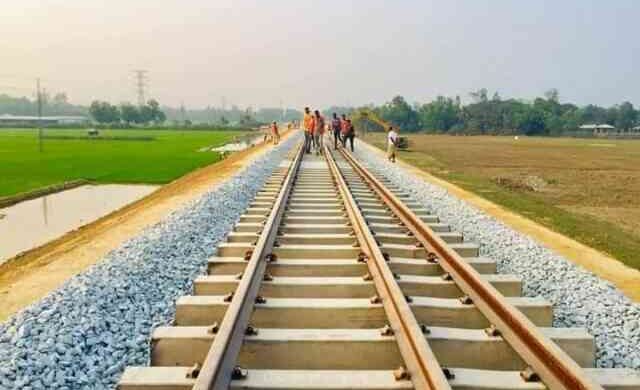 রেললাইন রেল লাইন rail railways রেলমন্ত্রী train Rail Railway Setu Bridge রেলওয়ে সেতু রেল ট্রেন train duel platform railway রেলপথ