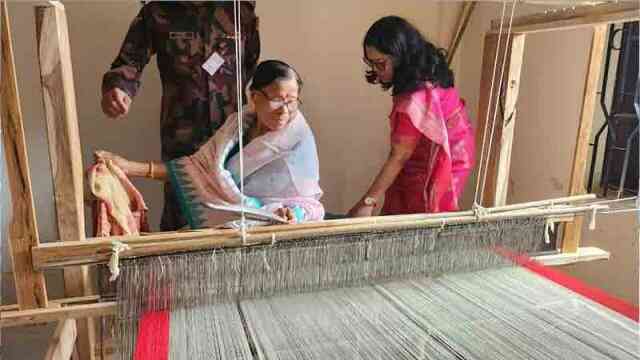 Tangail Saree টাঙ্গাইল শাড়ি টাঙ্গাইলের শাড়ি tangail_tat_sari sari শাড়ি