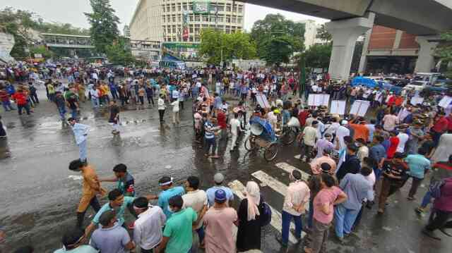 shabag Shahbagh Shahbag Blockade শাহবাগ অবরোধ প্রতিবন্ধ আটক কারাগার আবরণ পরিবেষ্টন ঘেরাও