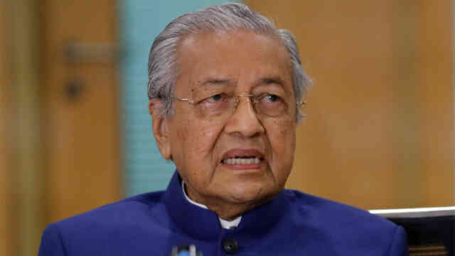 Mahathir bin Mohamad Mahathir Mohamad Mahathir Mohamad Former Prime Minister of Malaysia মালয়েশিয়ার সাবেক প্রধানমন্ত্রী মালয়েশিয়া সাবেক প্রধানমন্ত্রী ডা. মাহাথির বিন মোহাম্মদ মাহাথির