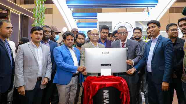 Walton brings 27-inch UHD frameless monitor Walton ২৭ ইঞ্চির আল্ট্রা এইচডি ফ্রেমলেস মনিটর বাজারে ছাড়লো ওয়ালটন